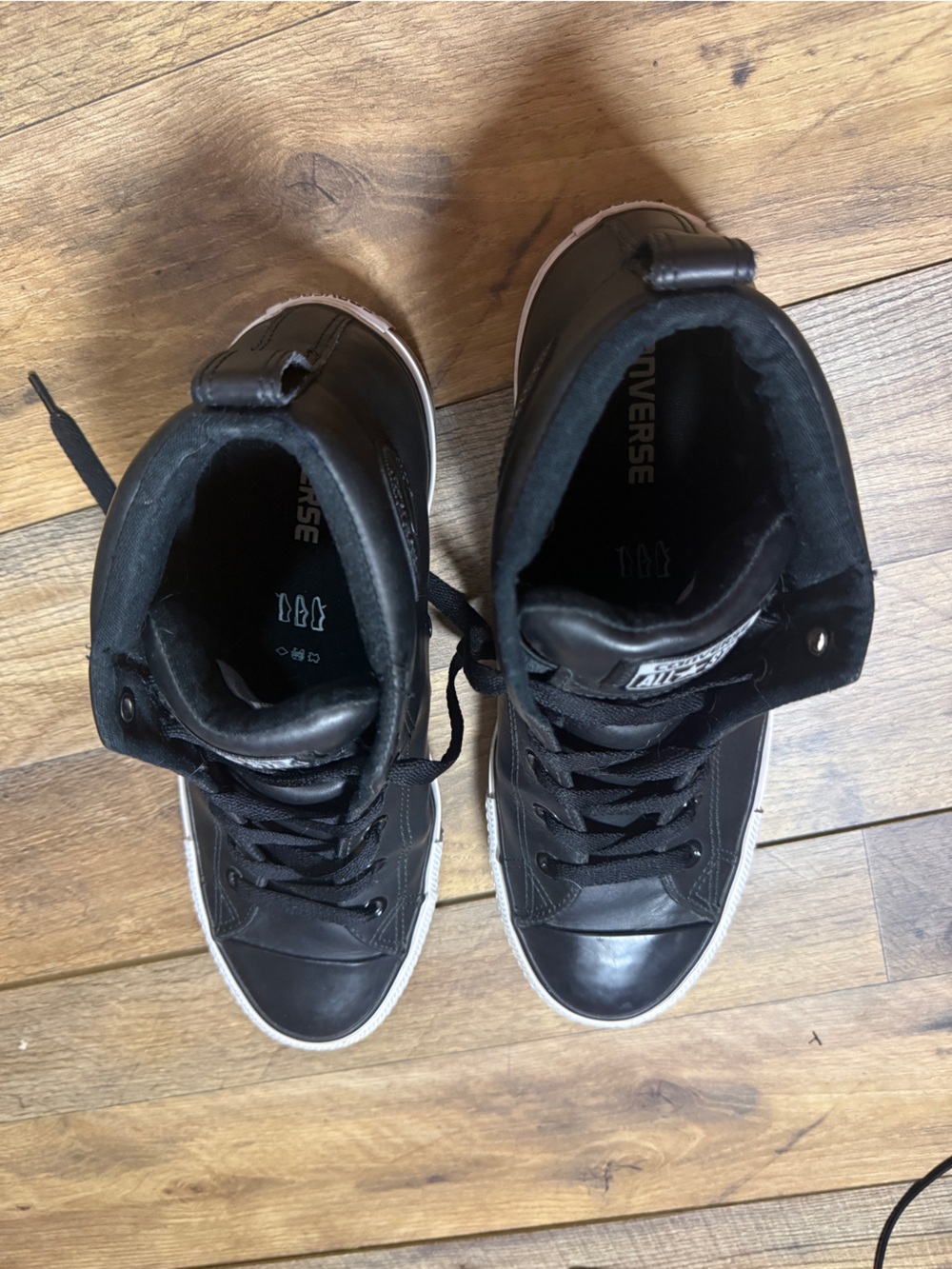 Converse Chuck Taylor All Star City Sneaker Leather Mid/High Top Black Men’s 9 - Picture 3 of 13